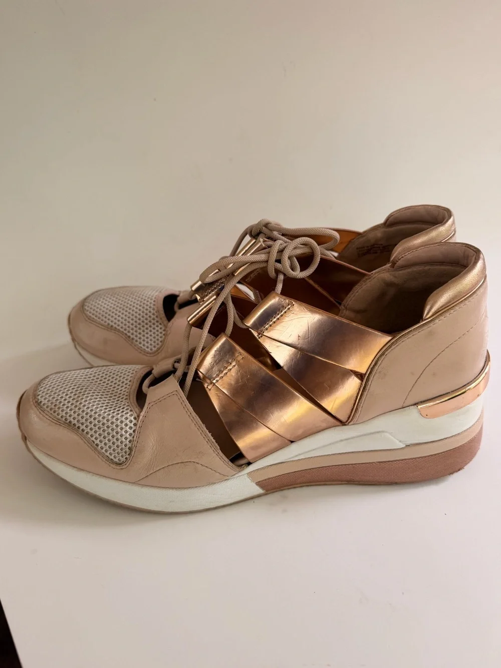 Michael Kors Beckett Trainer Wedge Sneakers Rose Gold Blush Leather Size 9.5